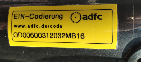 ADFC EIN-Code-Etikett aufgeklebt